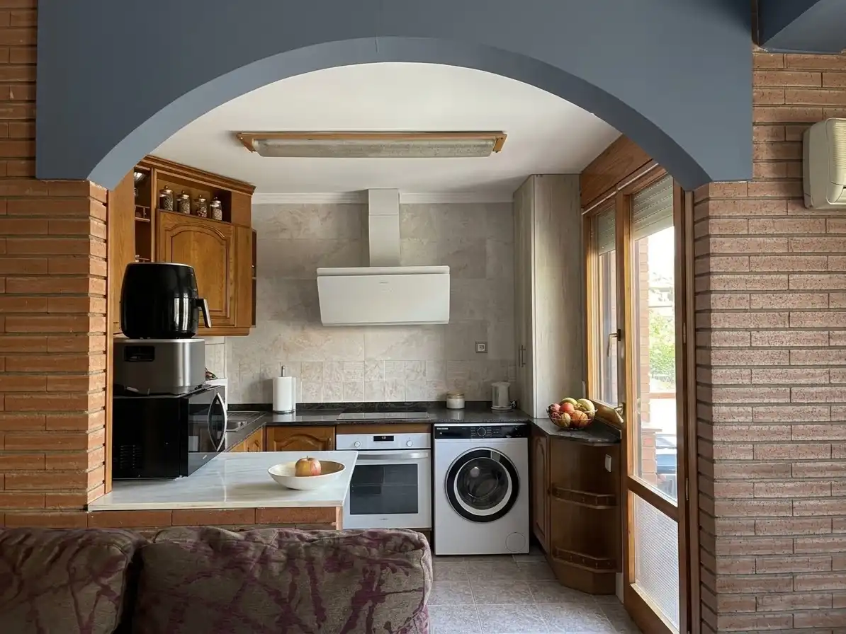 Kitchen of Flat for sale in Monzón  with Balcony