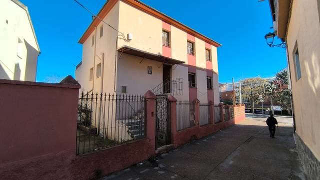 Casa-chalet en Venta en Calle Fragua, 7 en Alpartir