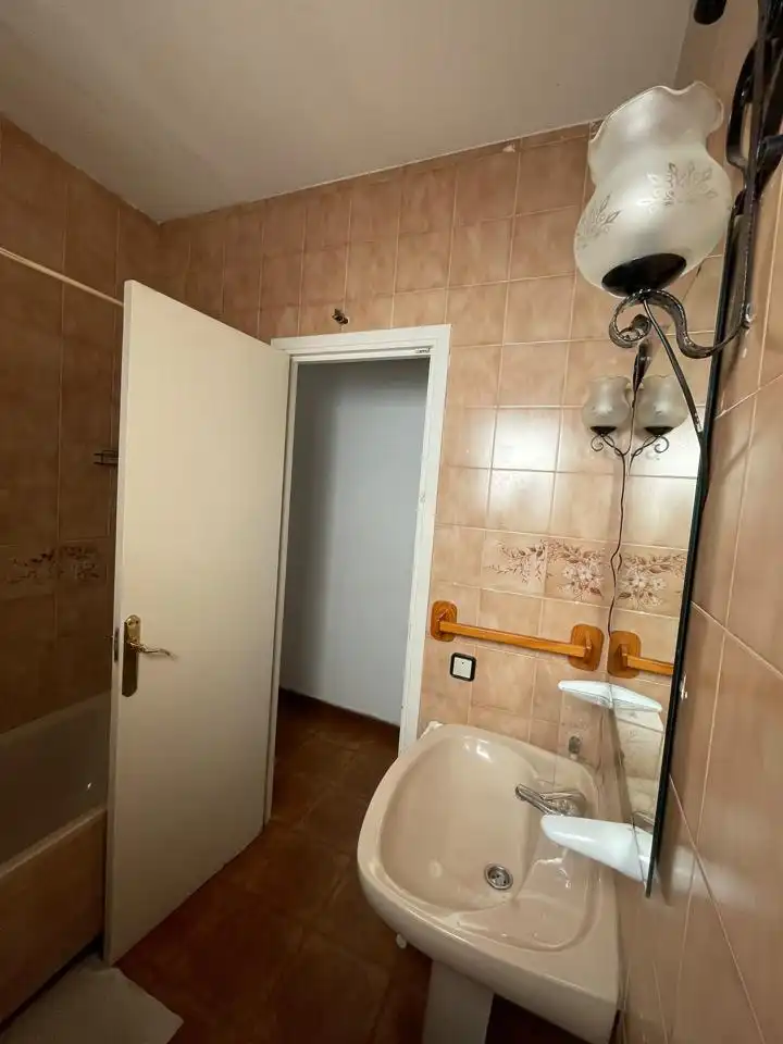 Baño de Piso en venta en Alicante / Alacant
