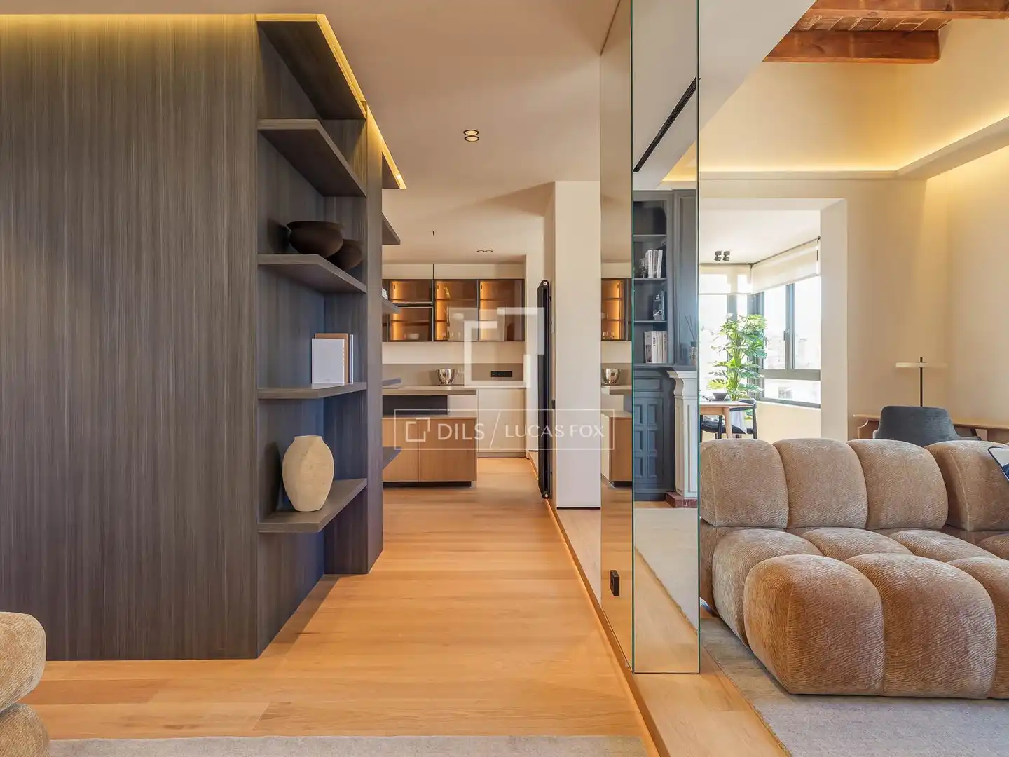 Sala de estar de Piso en venta en Barcelona con Aire acondicionado, Calefacción y Terraza