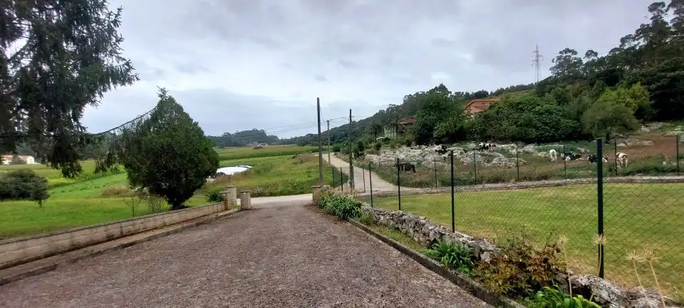 Außenansicht von Haus oder Chalet zum Verkauf in Camargo mit Heizung