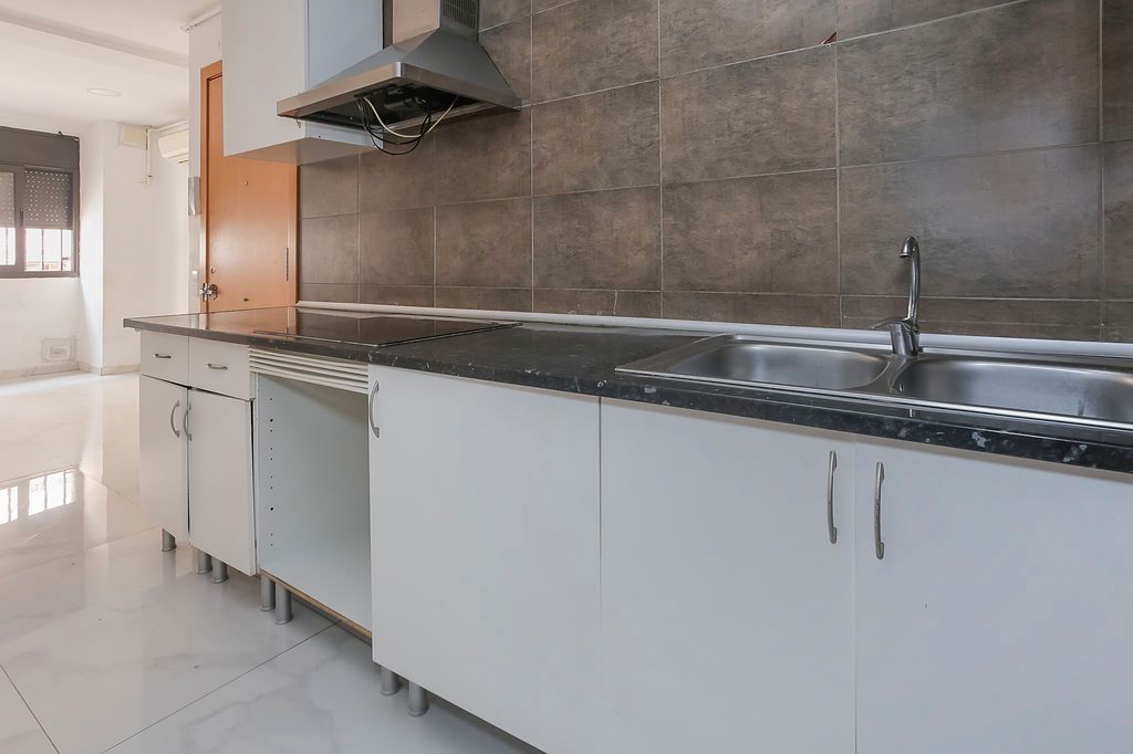 Flat for sale in C/ Tarragona, Ca n'Oriac, Ca n'Oriac - Sector Nord