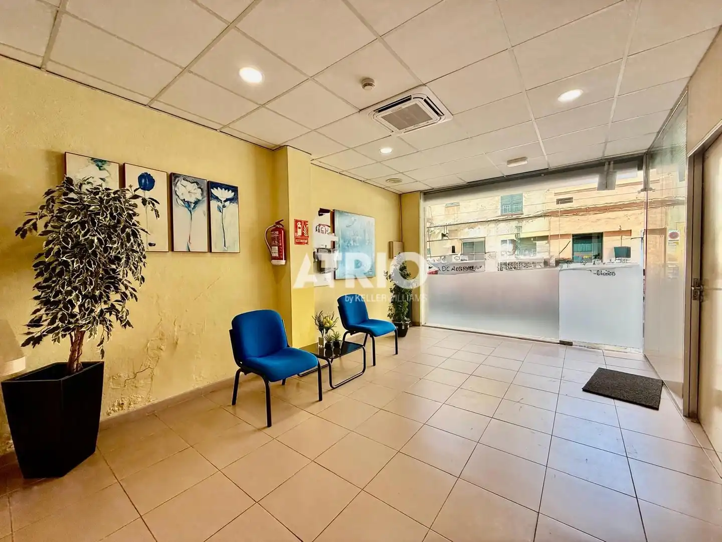 Local comercial en venda a Llevant, imagen 27