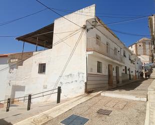 Vista exterior de Casa adosada en venda en Vélez-Málaga