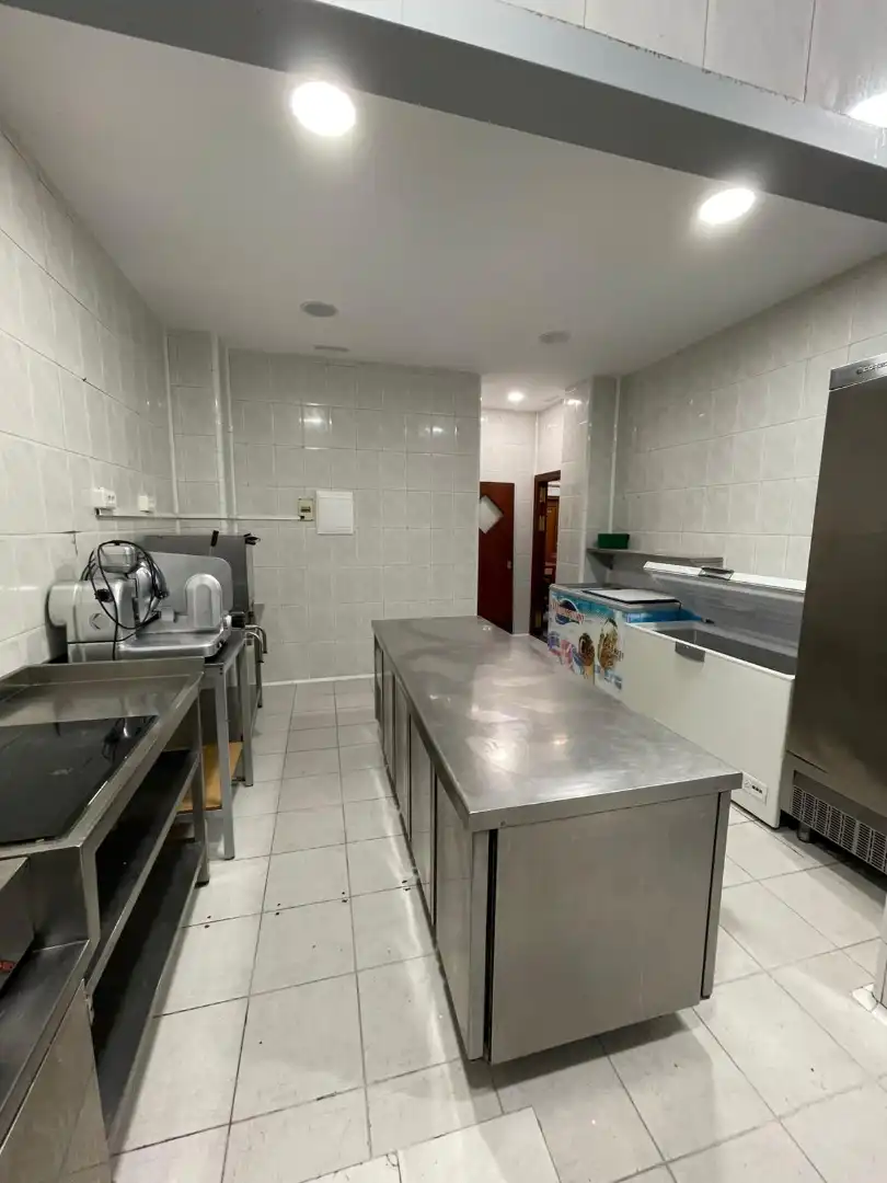 Local commercial à vendre à Avenida 1 de Mayo, imagen 10