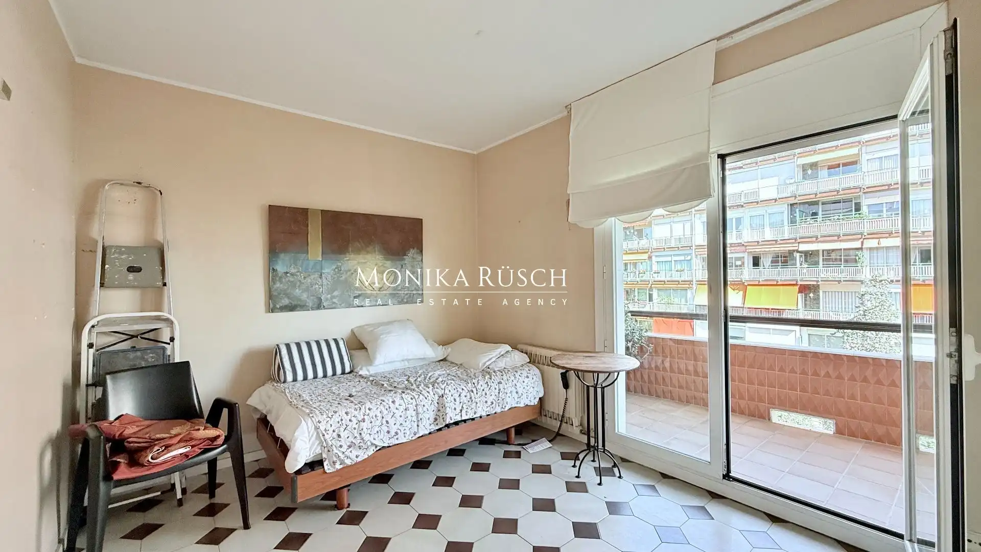 Habitación de Piso en venta en Barcelona con Calefacción, Terraza y Trastero