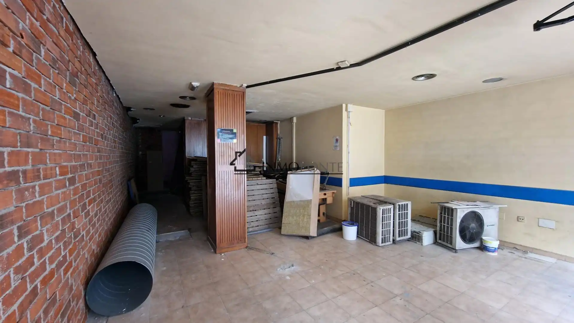 Business premises for sale in Zona de Plaza de Barcelos, imagen 10
