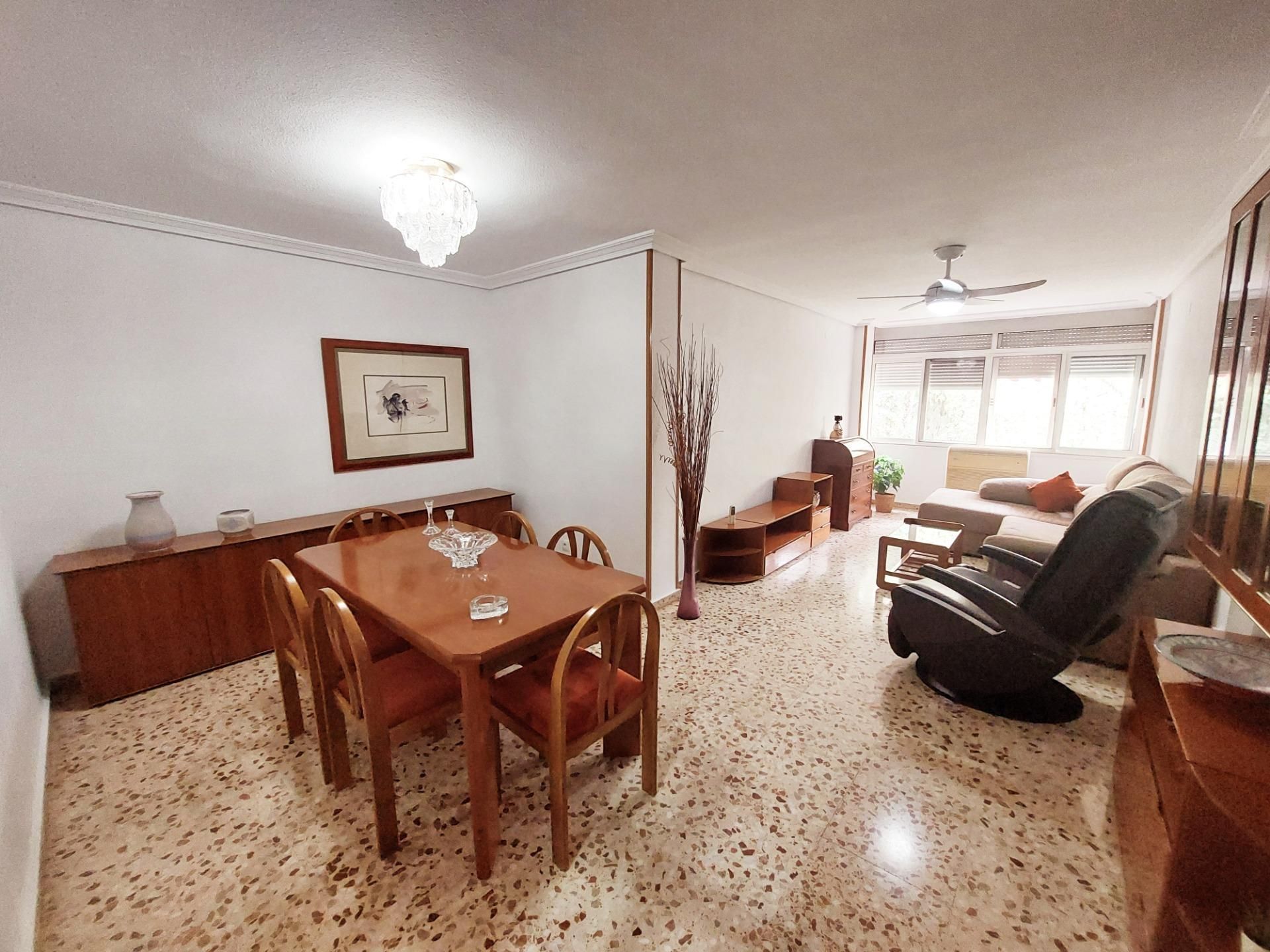 Piso de alquiler en Vistalegre