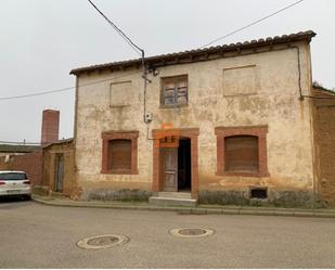 Vista exterior de Casa o xalet en venda en Castrotierra de Valmadrigal