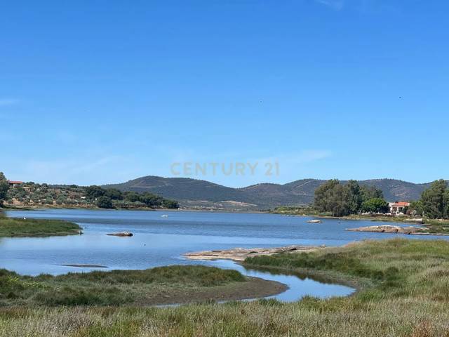 Casa-chalet en Venta en Alcuéscar, Spain, 1 en Alcuéscar