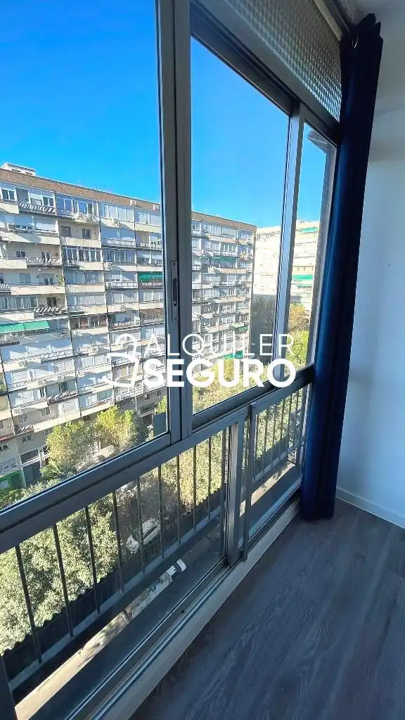 Vista exterior de Pis de lloguer en Madrid amb Aire condicionat, Calefacció i Terrassa