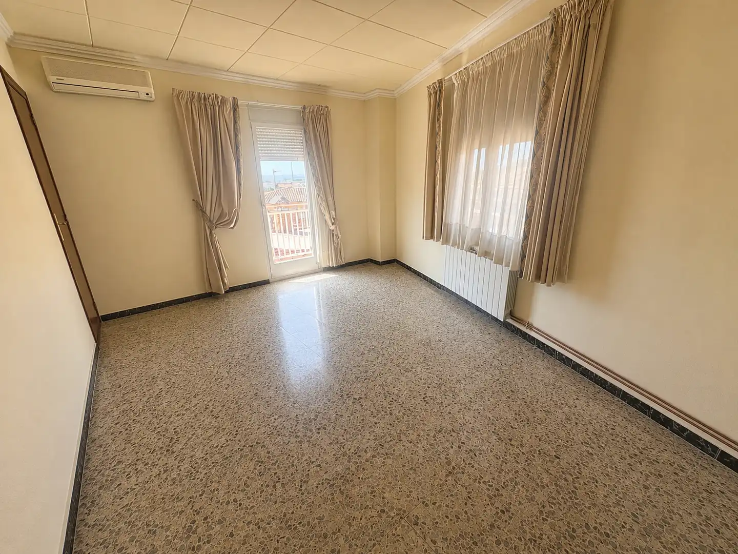 Dormitori de Casa o xalet en venda en Alcoletge amb Aire condicionat, Calefacció i Terrassa