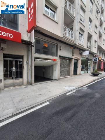 Garaje en Alquiler en Rúa de Robustiano Pérez del Río, 0 en Boiro