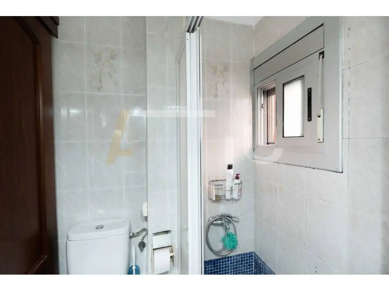 Baño de Piso en venta en Sabadell con Aire acondicionado y Calefacción
