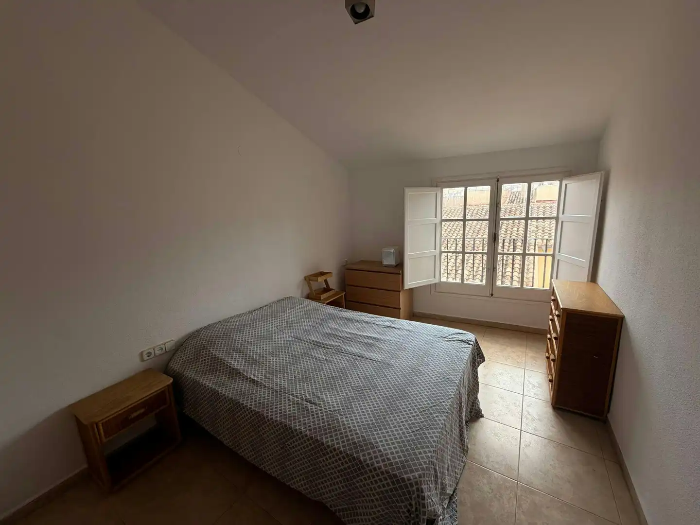 Bedroom of Flat for rent in Valencia  with Air Conditioner, Furnished and Washing machine