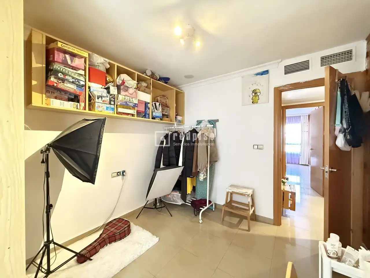 Habitación de Piso en venta en Málaga con Aire acondicionado, Calefacción y Jardín privado