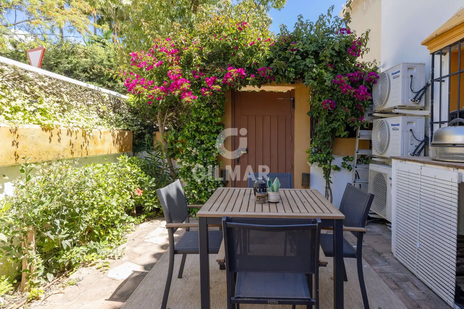 Terraza de Casa adosada en venta en Marbella con Calefacción, Piscina y Amueblado