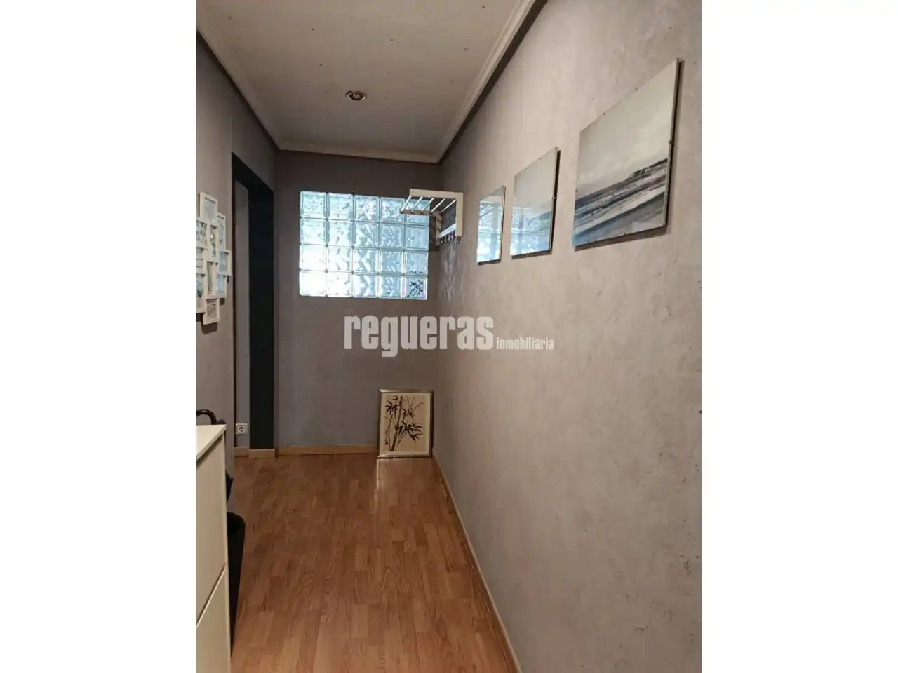 Piso en venta en Avilés con Calefacción, Trastero y Amueblado