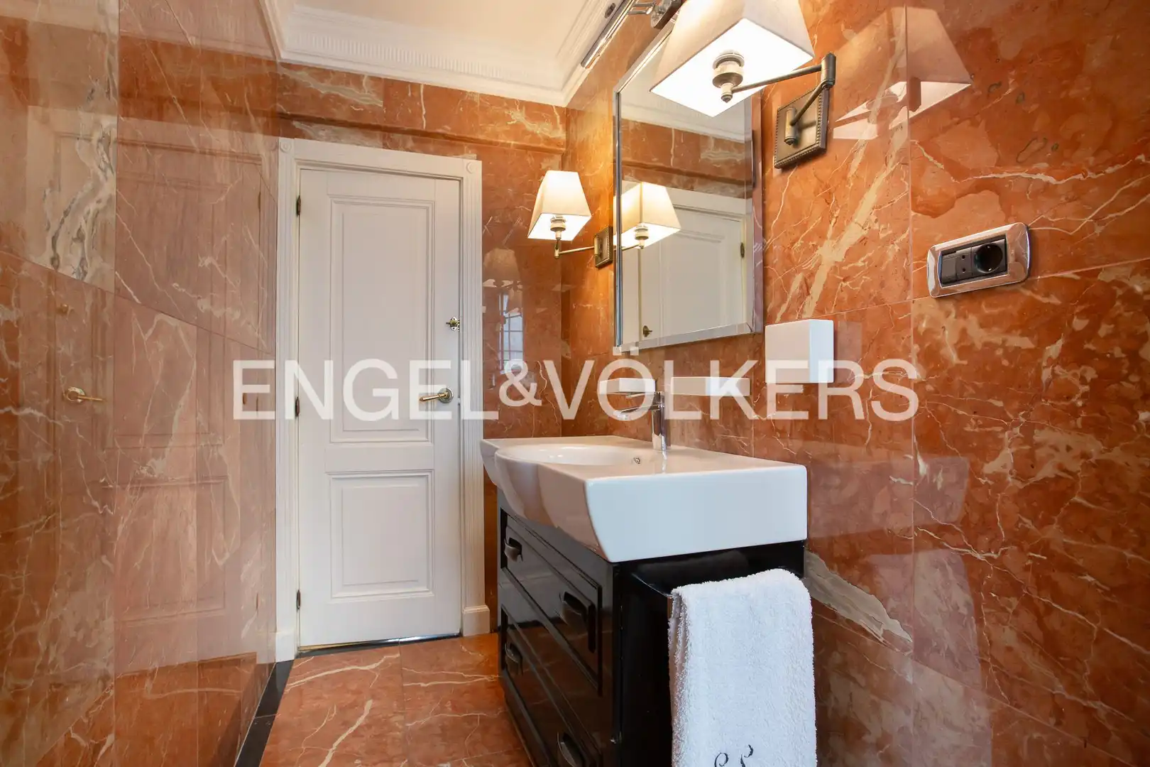 Flat with lift for sale in Abando - Albia, imagen 28