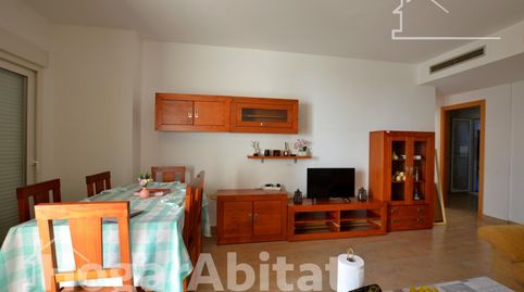 SEMINUEVO Y AMPLIO CON BALCÓN Y ASCENSOR, imatge 4