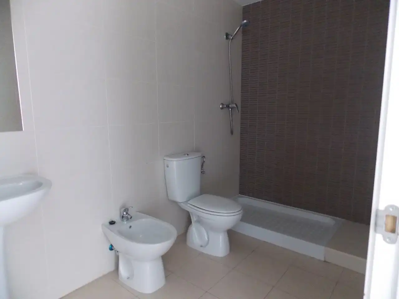 Bany de Apartament en venda en  Logroño amb Piscina