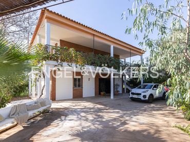 House with garden for sale in Carcaixent