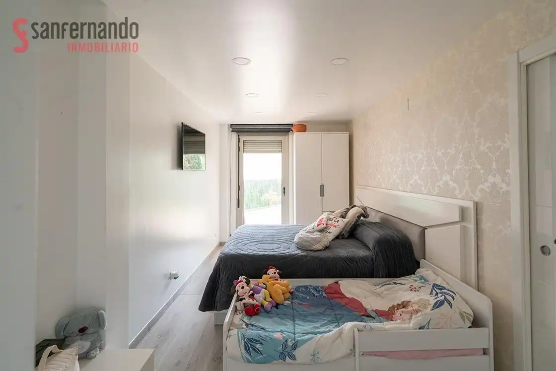 Dormitori de Casa o xalet en venda en Piélagos amb Calefacció, Jardí privat i Traster