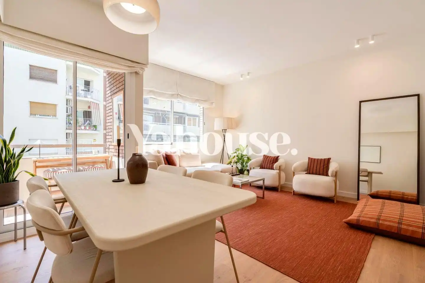Sala d'estar de Pis en venda en Barcelona amb Aire condicionat, Parquet i Terrassa