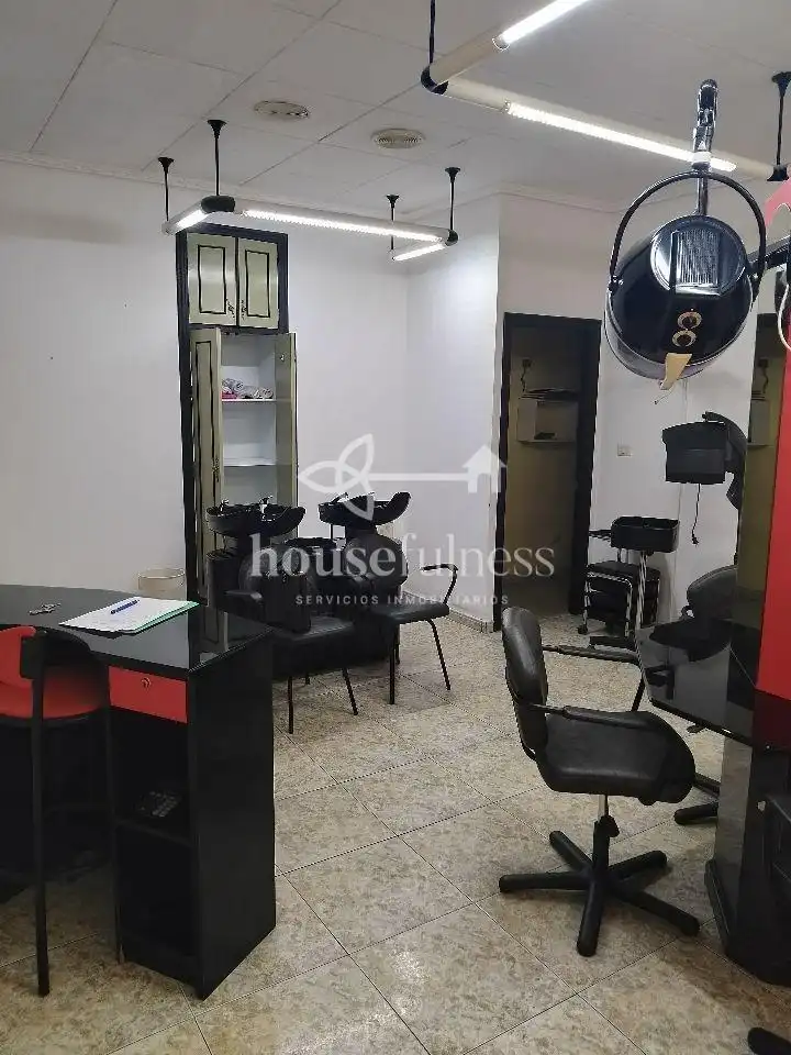 Local comercial en venda a Ortigueira, imagen 7
