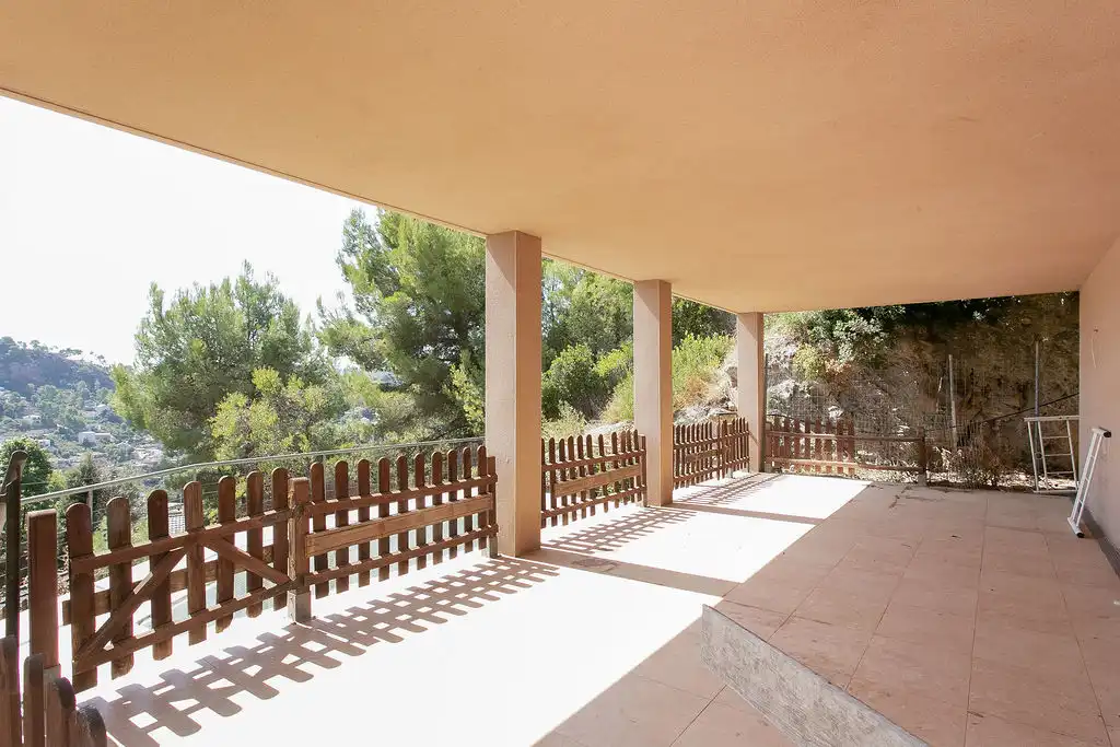 Terraza de Casa o chalet en venta en Corbera de Llobregat con Piscina comunitaria