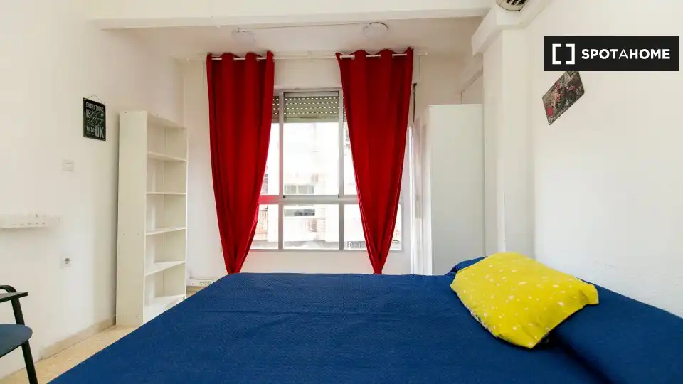 Habitació a Fígares
