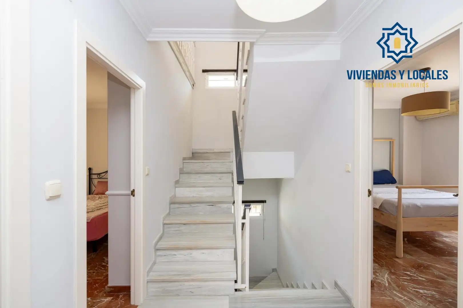 Casa aparellada amb terrassa en venda a Cenes de la Vega, imagen 28