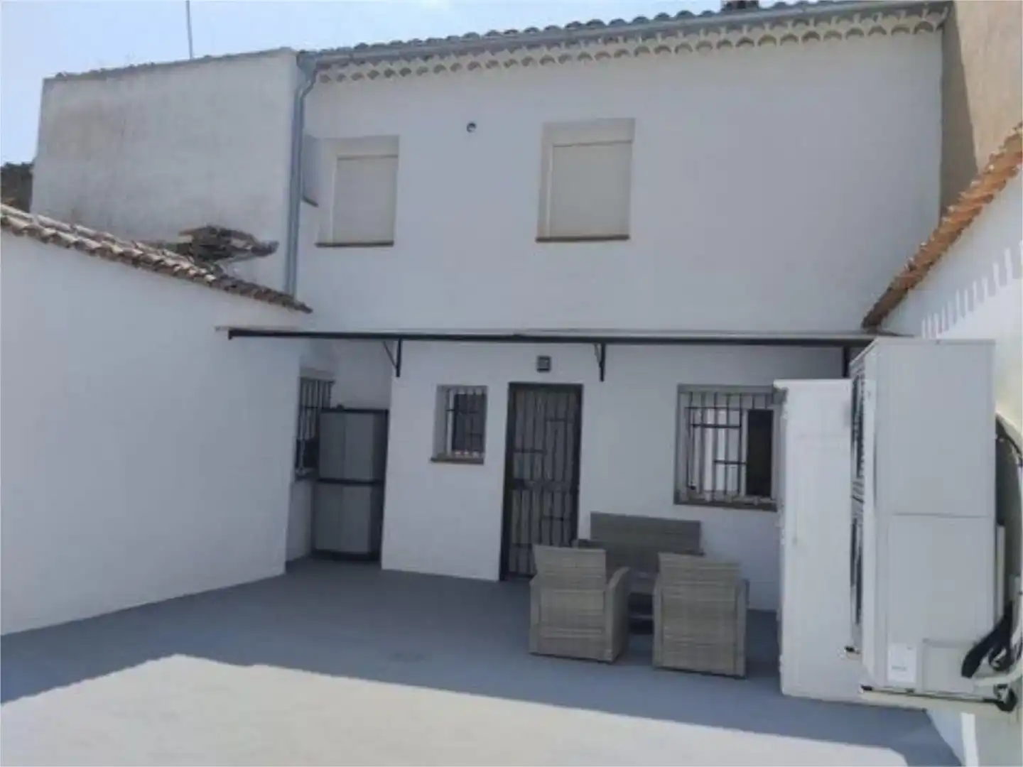 Jardí de Casa adosada en venda en Alarcón