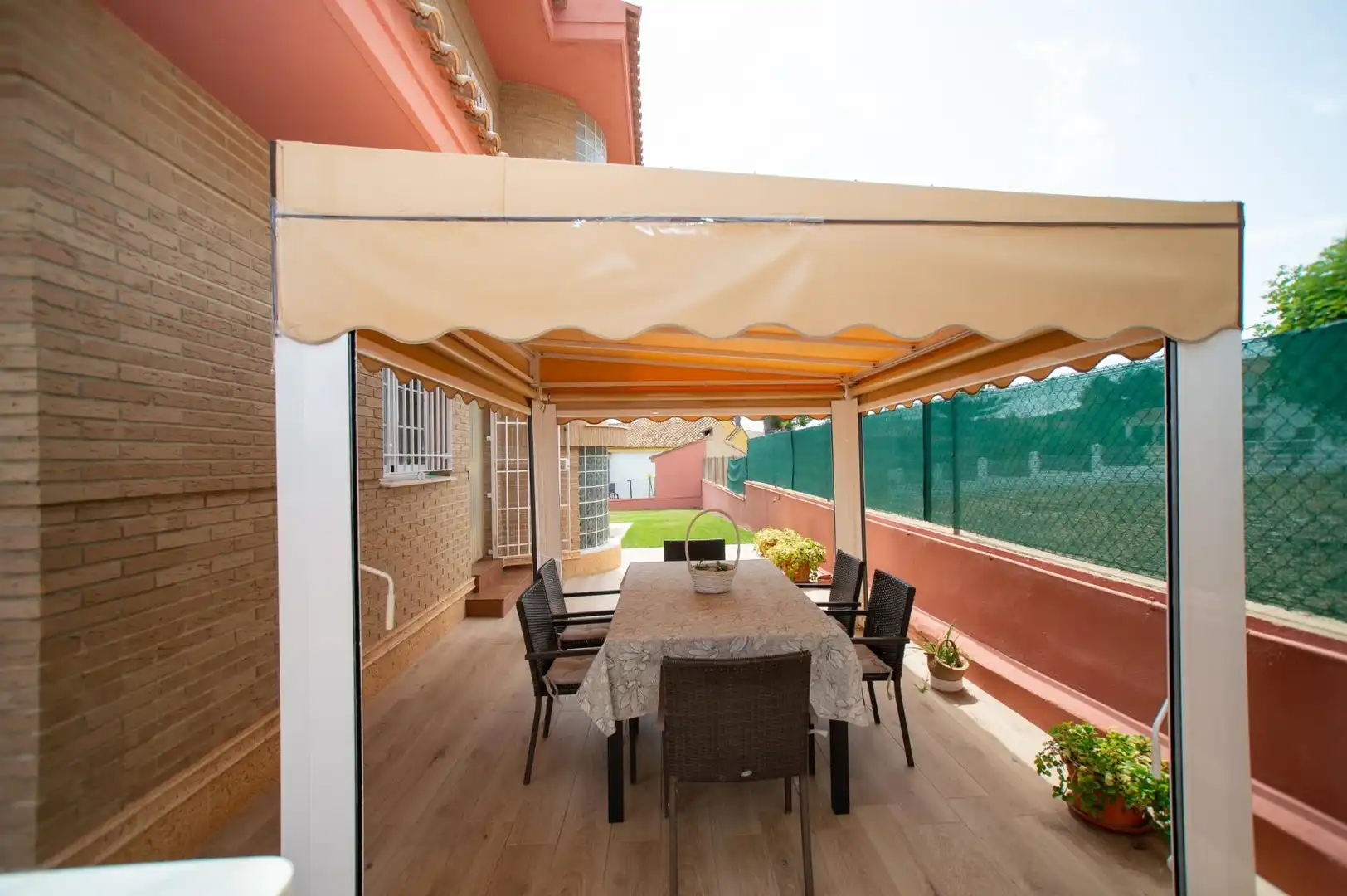 Terrassa de Casa o xalet en venda en Chiva amb Aire condicionat, Calefacció i Terrassa