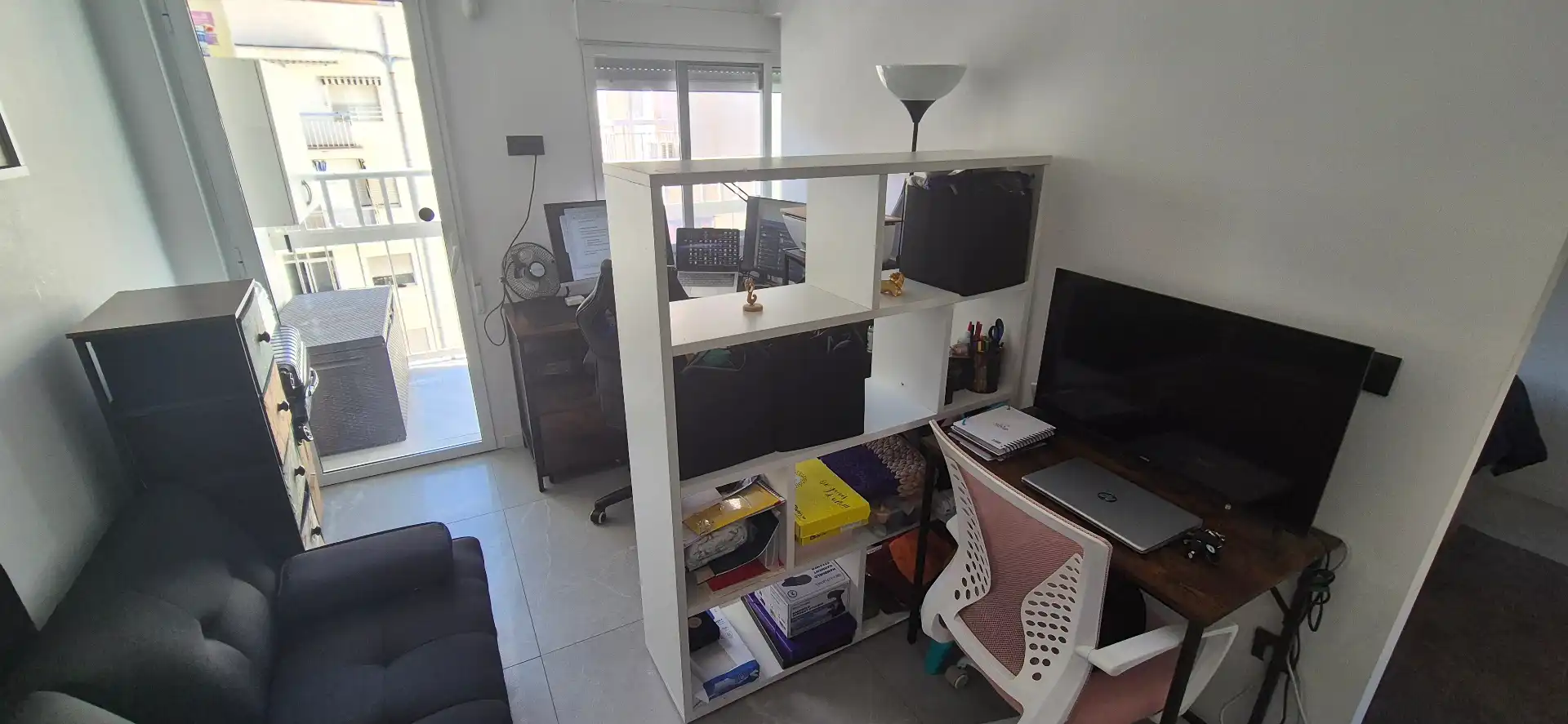 Sala d'estar de Estudi en venda en Gandia amb Aire condicionat, Terrassa i Moblat