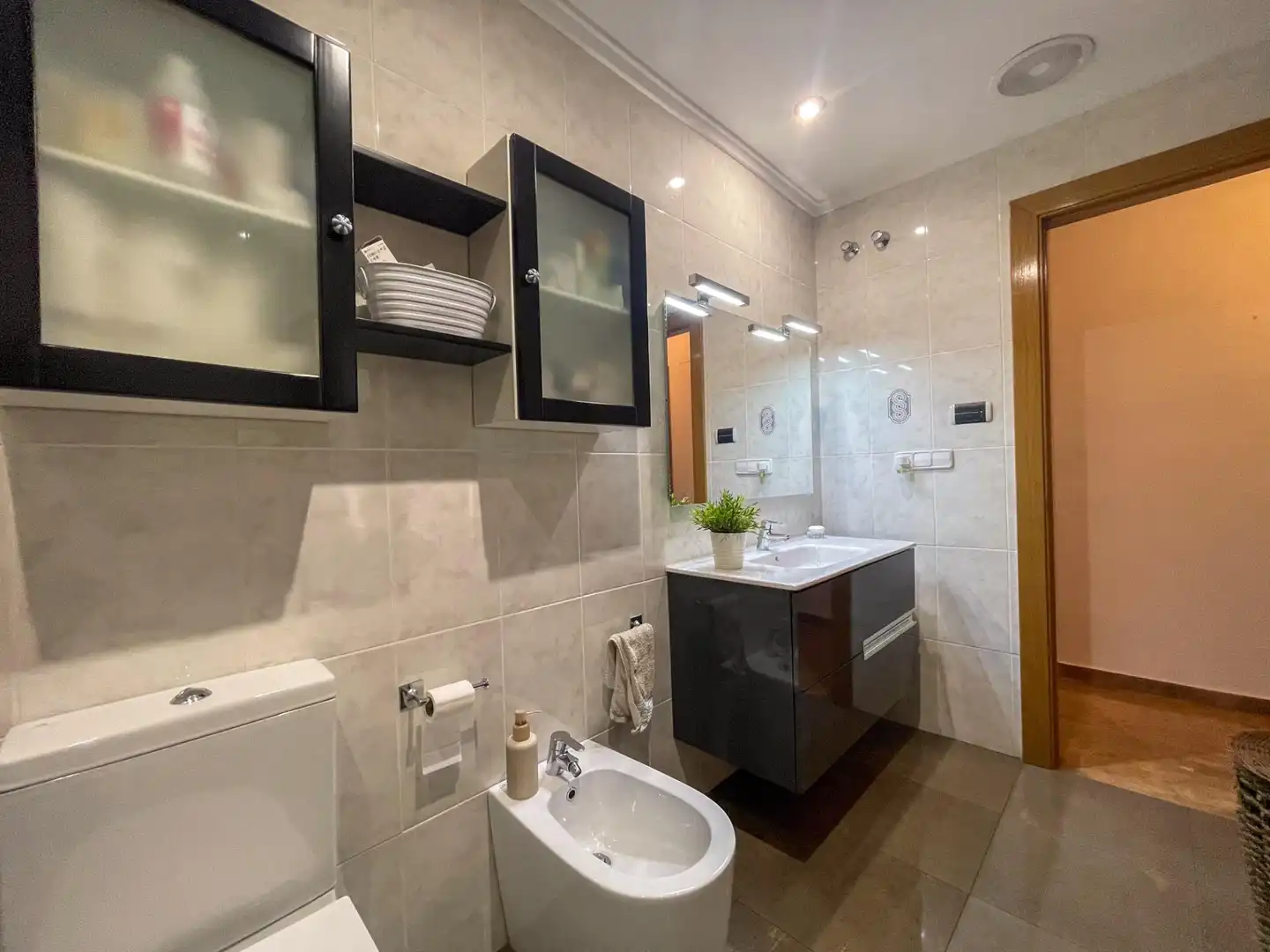 Flat for rent in Plaza JUAN GRANDIA, Requena