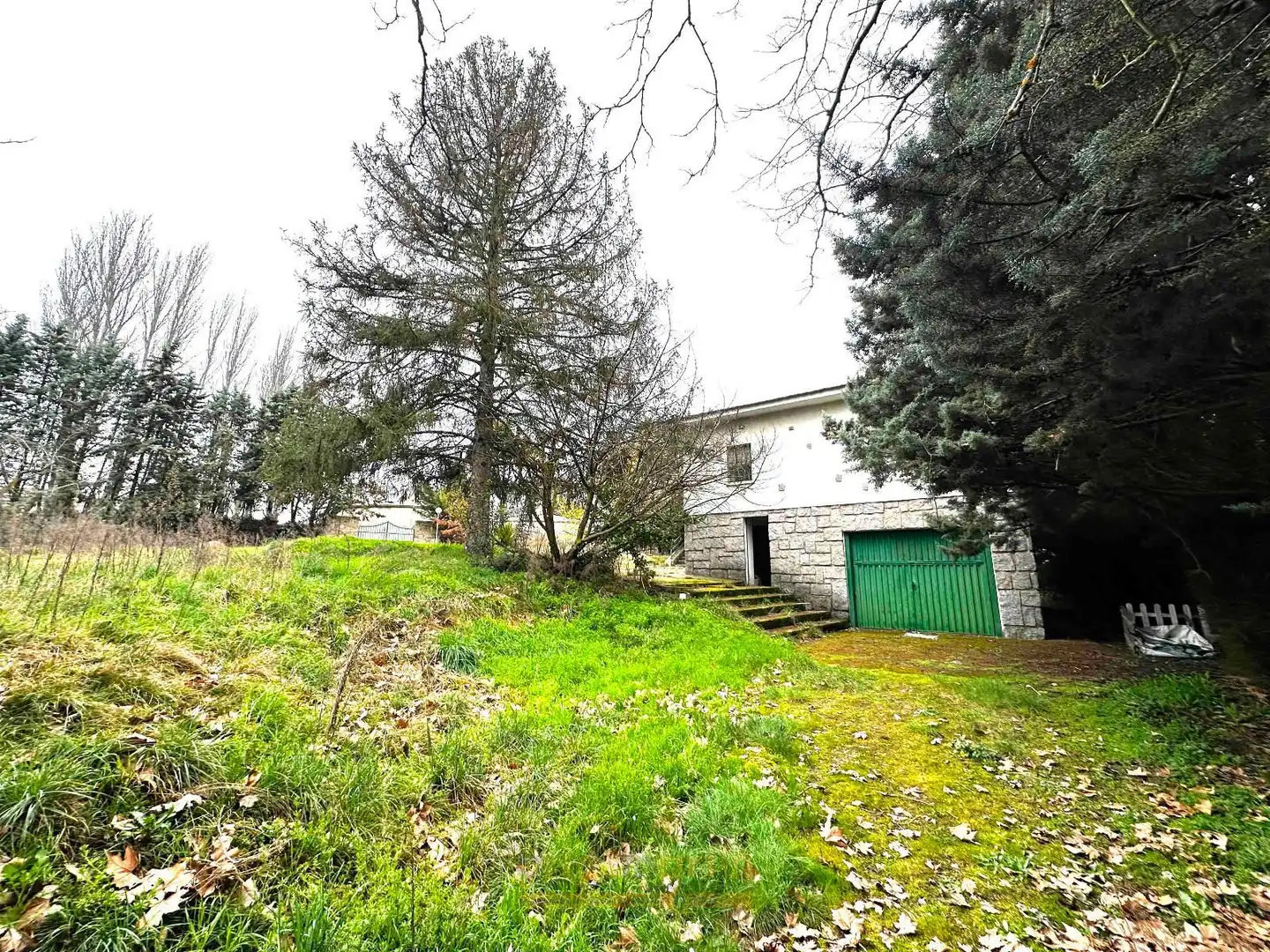Casa o xalet en venda en Santa Marta de Tormes amb Calefacció, Jardí privat i Terrassa