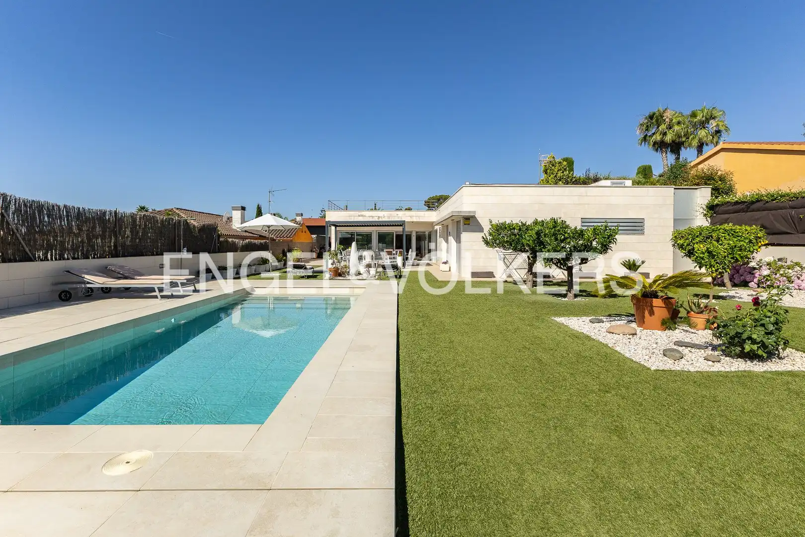Exterior view of Houses for rent in Cabrera de Mar  with Air Conditioner, Heating and Parquet flooring