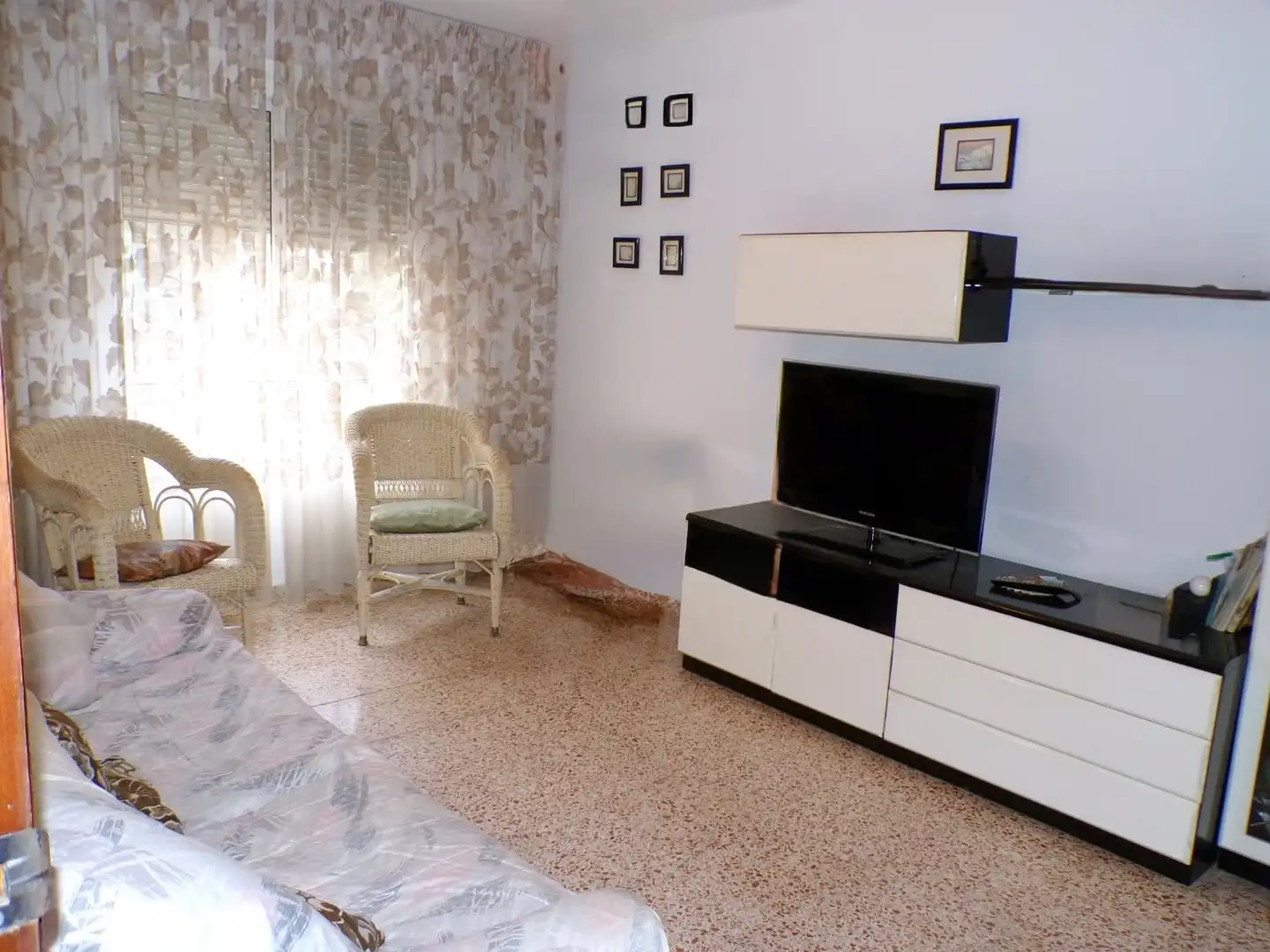 Appartamento con terrazza in vendita a Avenida Doctor Eugenio López-Trigo, imagen 8