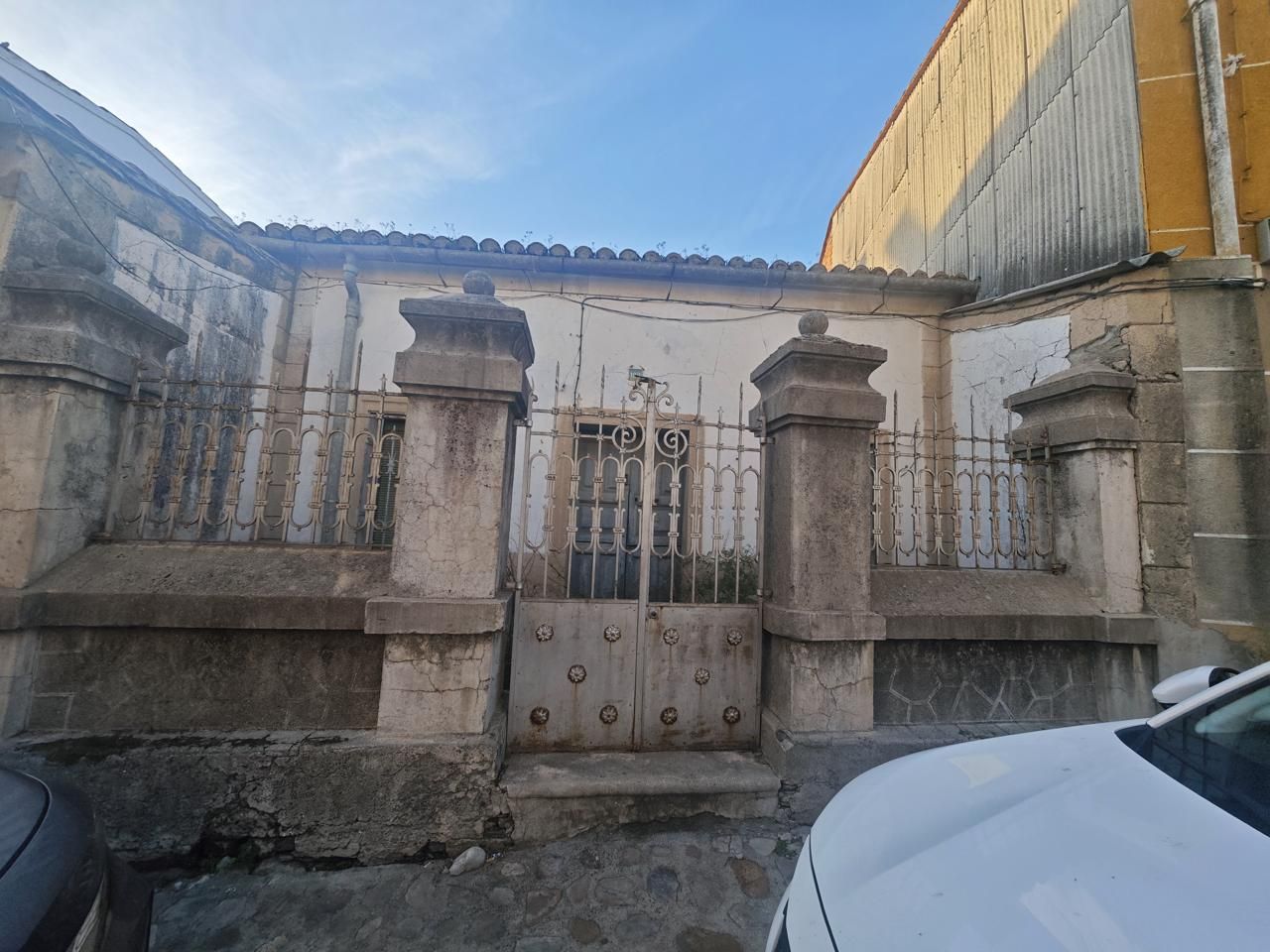 Exterior view of House or chalet for sale in Zarza de Granadilla