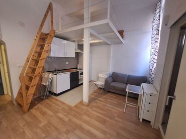 Flat with lift to rent in Calle de Almadén