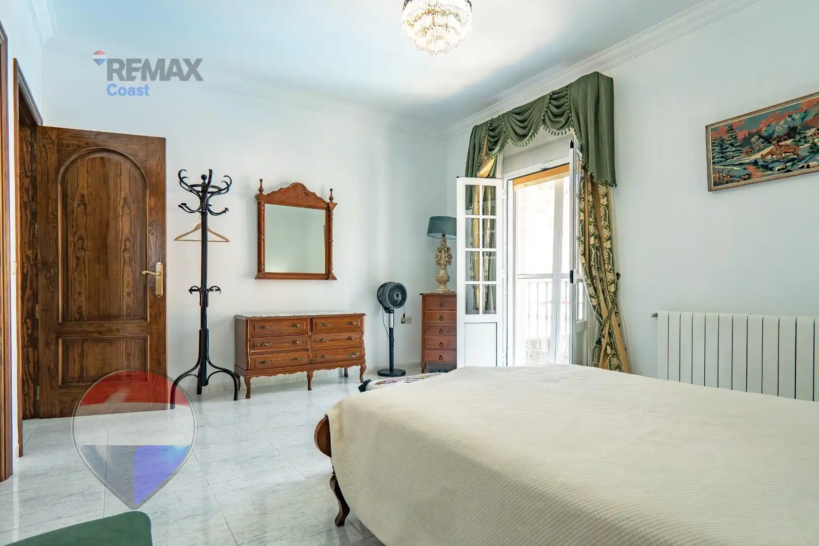 Exterior view of Houses for sale in Cuevas Bajas  with Heating, Private garden and Swimming Pool