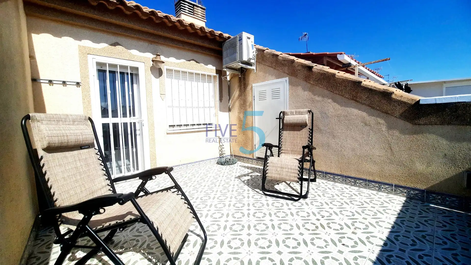 Terrassa de Casa adosada en venda en Los Alcázares amb Aire condicionat, Calefacció i Terrassa