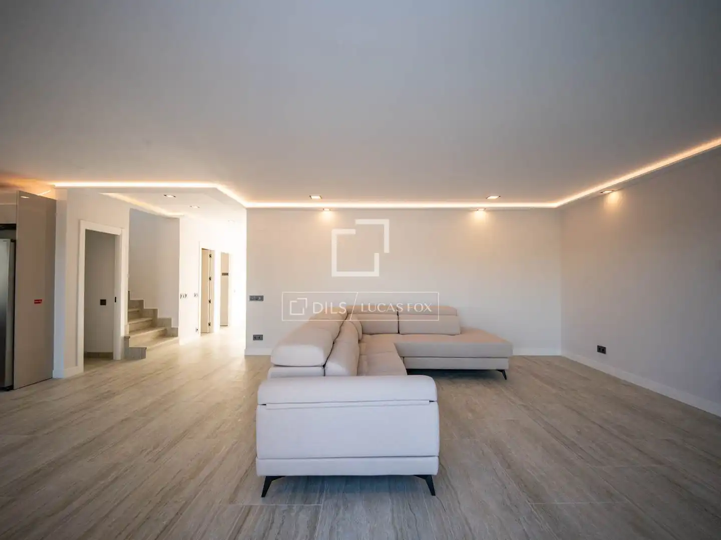 Sala d'estar de Casa o xalet de lloguer en Valdemorillo amb Aire condicionat, Calefacció i Jardí privat