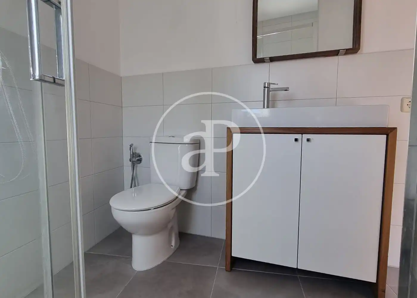 Bathroom of Flat for sale in  Palma de Mallorca  with Air Conditioner, Heating and Storage room