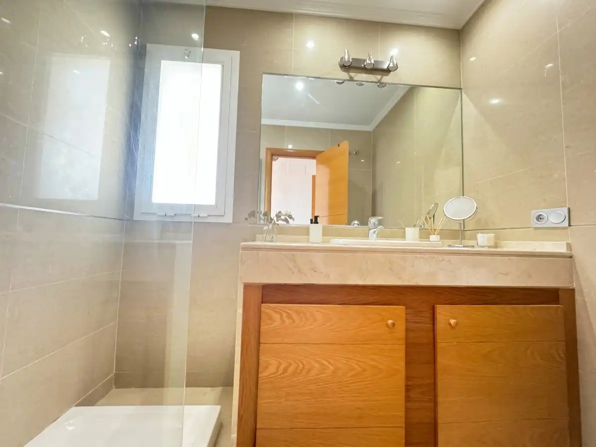 Baño de Apartamento en venta en Manilva con Aire acondicionado, Calefacción y Terraza