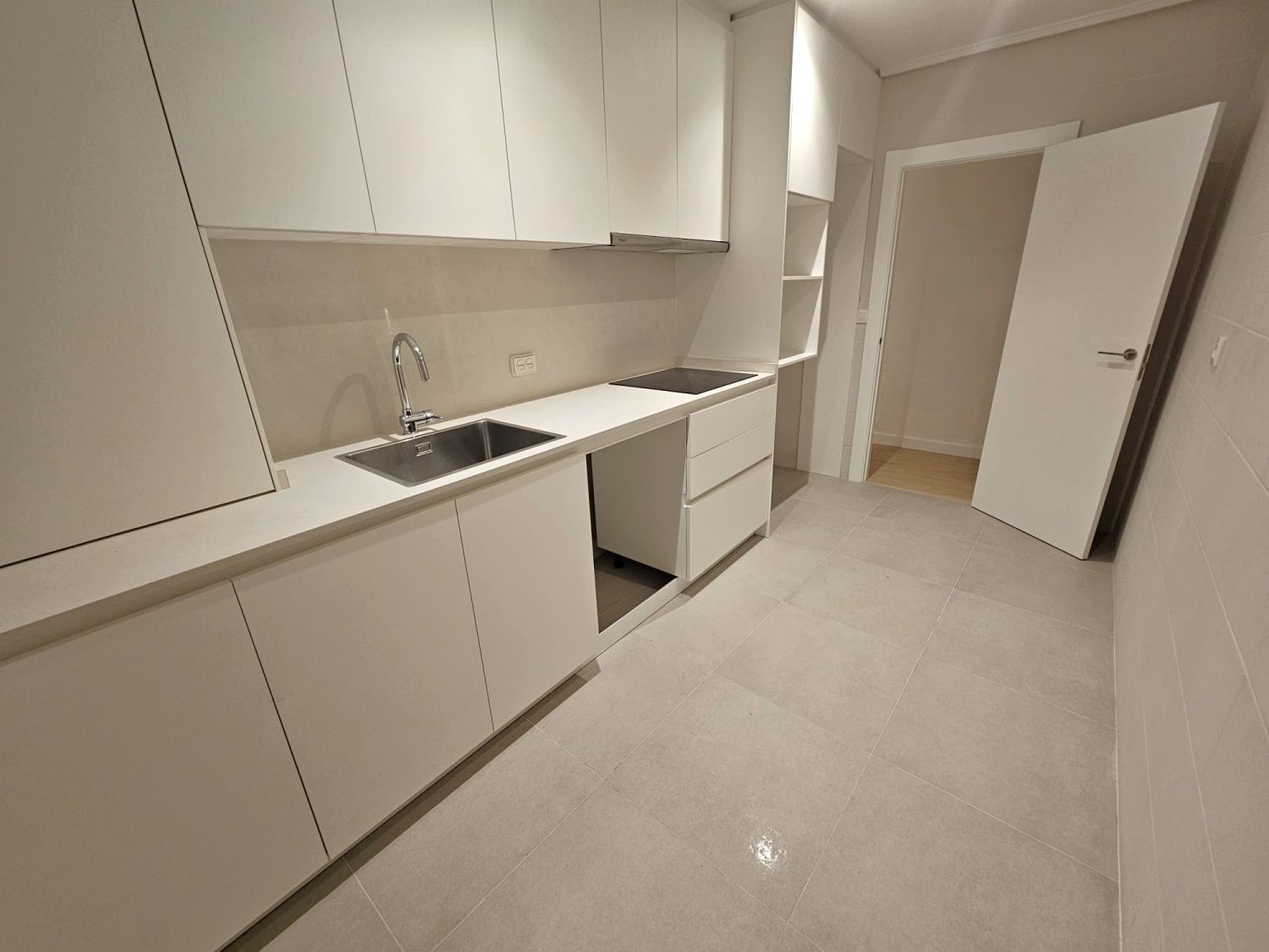 Kitchen of Flat for sale in  Logroño  with Heating and Parquet flooring