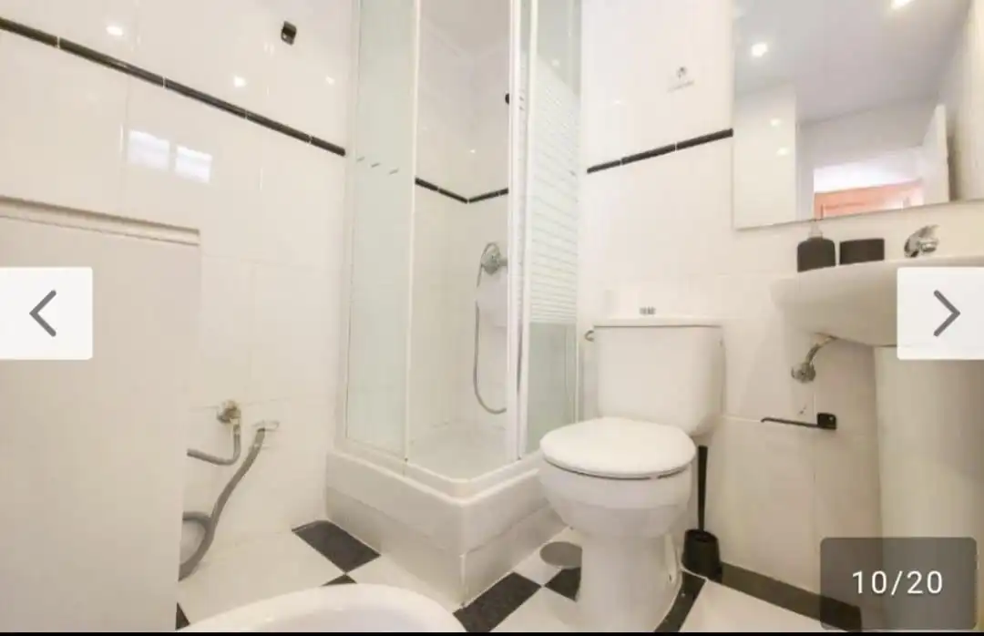 Bathroom of Study for sale in Torremolinos  with Air Conditioner, Furnished and Community pool