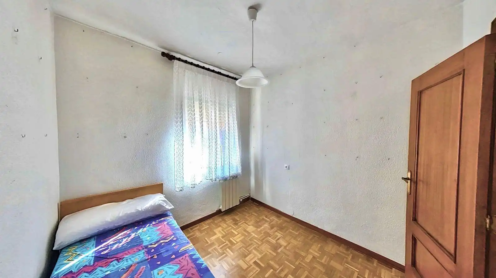 Bedroom of Apartments for sale in Madrid  with Heating, Parquet flooring and Terrace