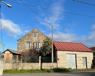 Vista exterior de Casa o xalet en venda en Tui amb Jardí privat i Balcó
